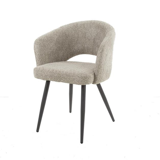 Eetkamerstoel met armleuning salon. Boucle stof zandkleur