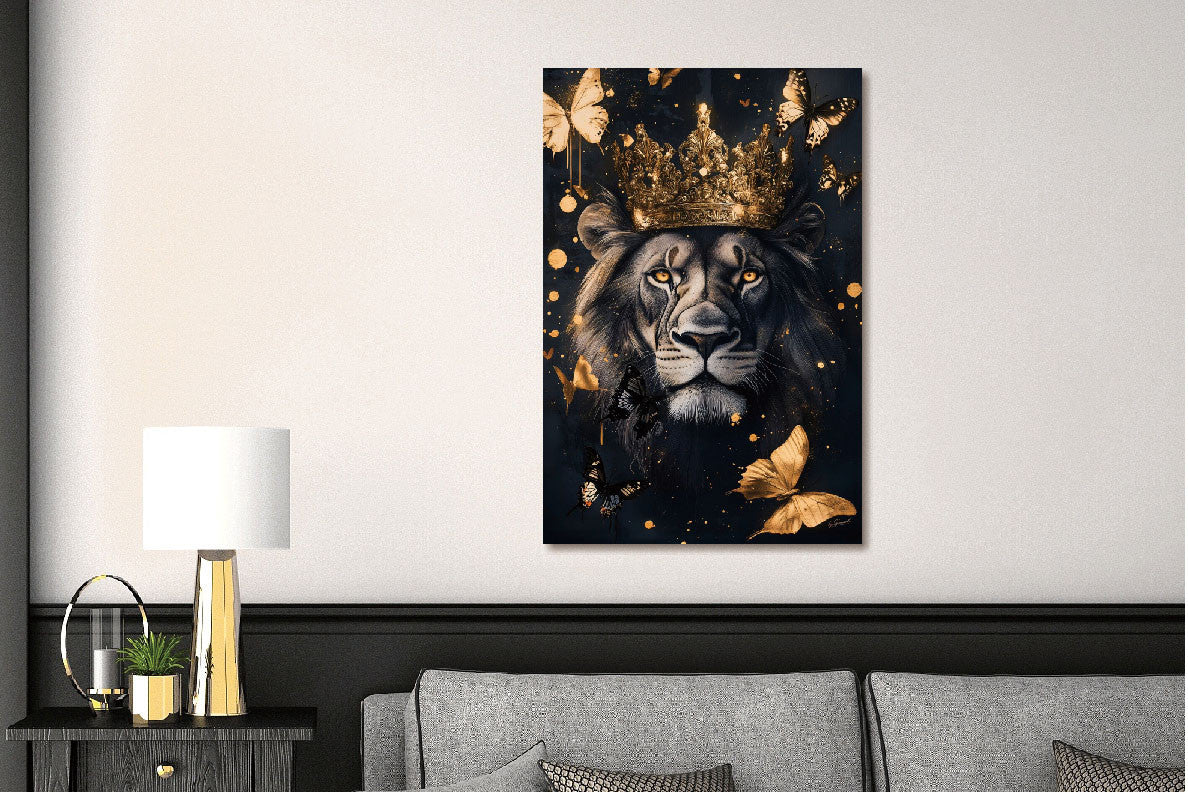 Glasschilderij Leeuw met kroon & vlinders 80x120 cm (Magazijn sale)