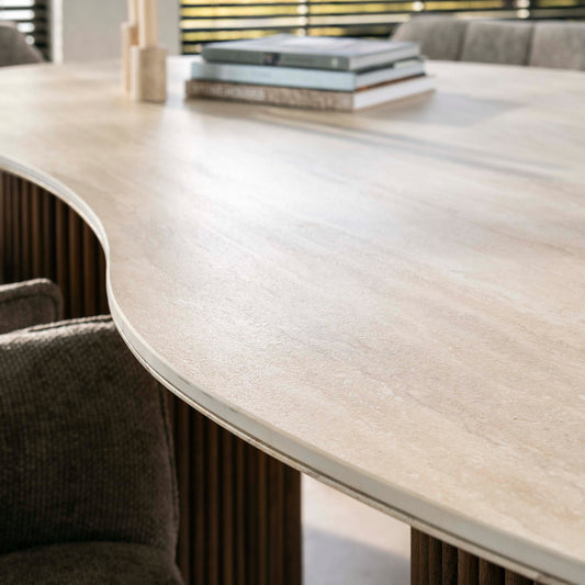 Eettafel Romano niervormig 215x122 cm / 3D keramiek travertin
