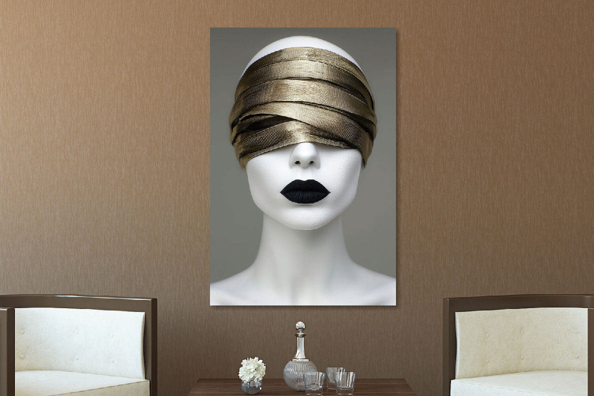 Glasschilderij Vrouw met gouden hoofdband 80x120 cm