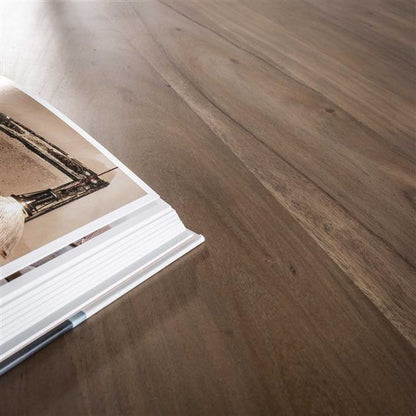 Eetkamertafel sculpture / Massief acacia drift brown
