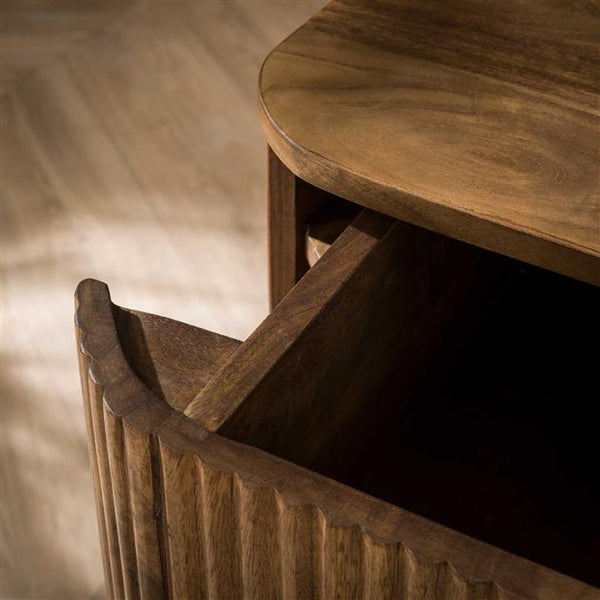 Nachtkastje hangend 1L wave / Massief mango zandkleur