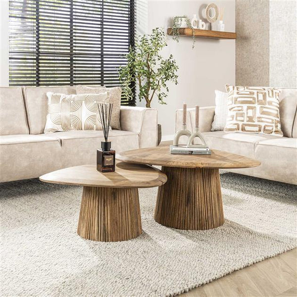 Salontafel set van 2 wave driehoekig blad / Massief mango zandkleur
