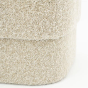 Poef Kelso By-Boo  - Taupe stof 40x40x40 cm