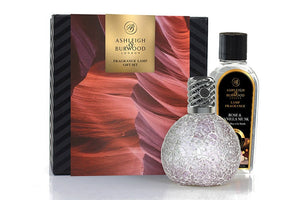 Ashleigh & Burwood Cadeauset Geurlamp + Rose & Vanilla Musk  geurolie