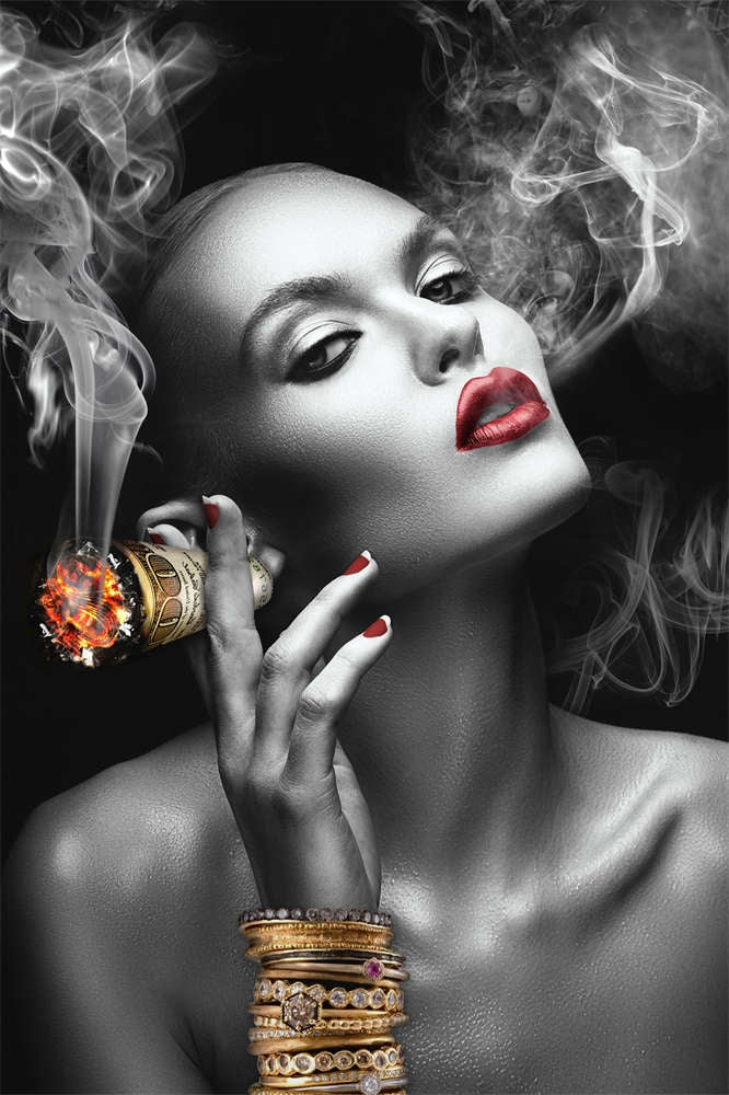 Glasschilderij rokende vrouw lippenstift  80x120 cm