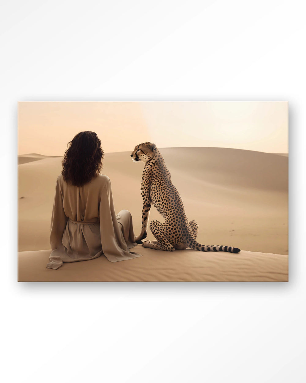 Glasschilderij ''Desert Gazing'' luipaard & vrouw- Urban Cotton