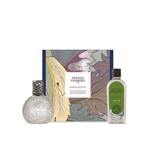 Ashleigh & Burwood Cadeauset  Geurlamp The Pearl zilver + Fresh Linnen geurolie (NIEUW)