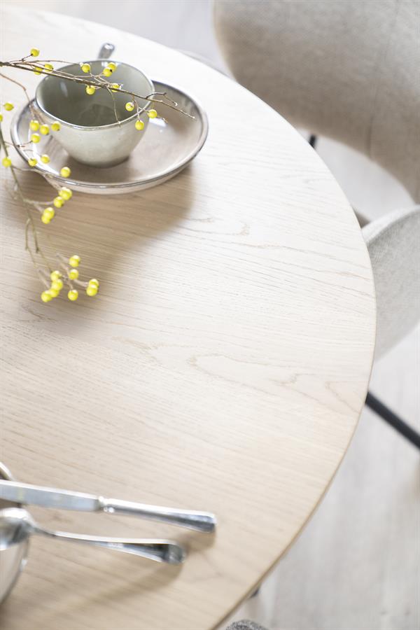 Eettafel Nola 130x76 Eikenhout