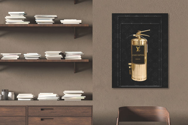 Glasschilderij Fashion brandblusser goud 60x80 cm
