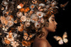 Glasschilderij vrouw oranje/vlinders 120x80