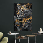 Glasschilderij Leeuw met twee welpen en gouden tinten 80x120 cm