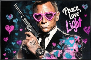 Glasschilderij met ledverlichting - Film acteur roze bril met gun 120x80 cm