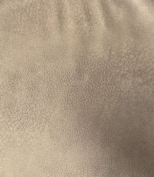 Eetkamerstoel Puck met armleuning op poten - Leverbaar in 6 kleuren