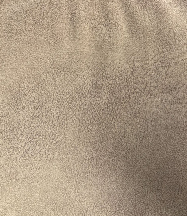 Eetkamerstoel Puck met armleuning op poten - Leverbaar in 6 kleuren