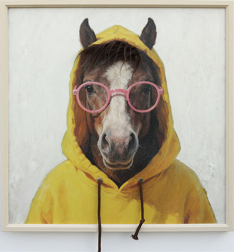 Aaibaar canvas schilderij met lijst & imitatie bont Paard met trui 60x60 cm