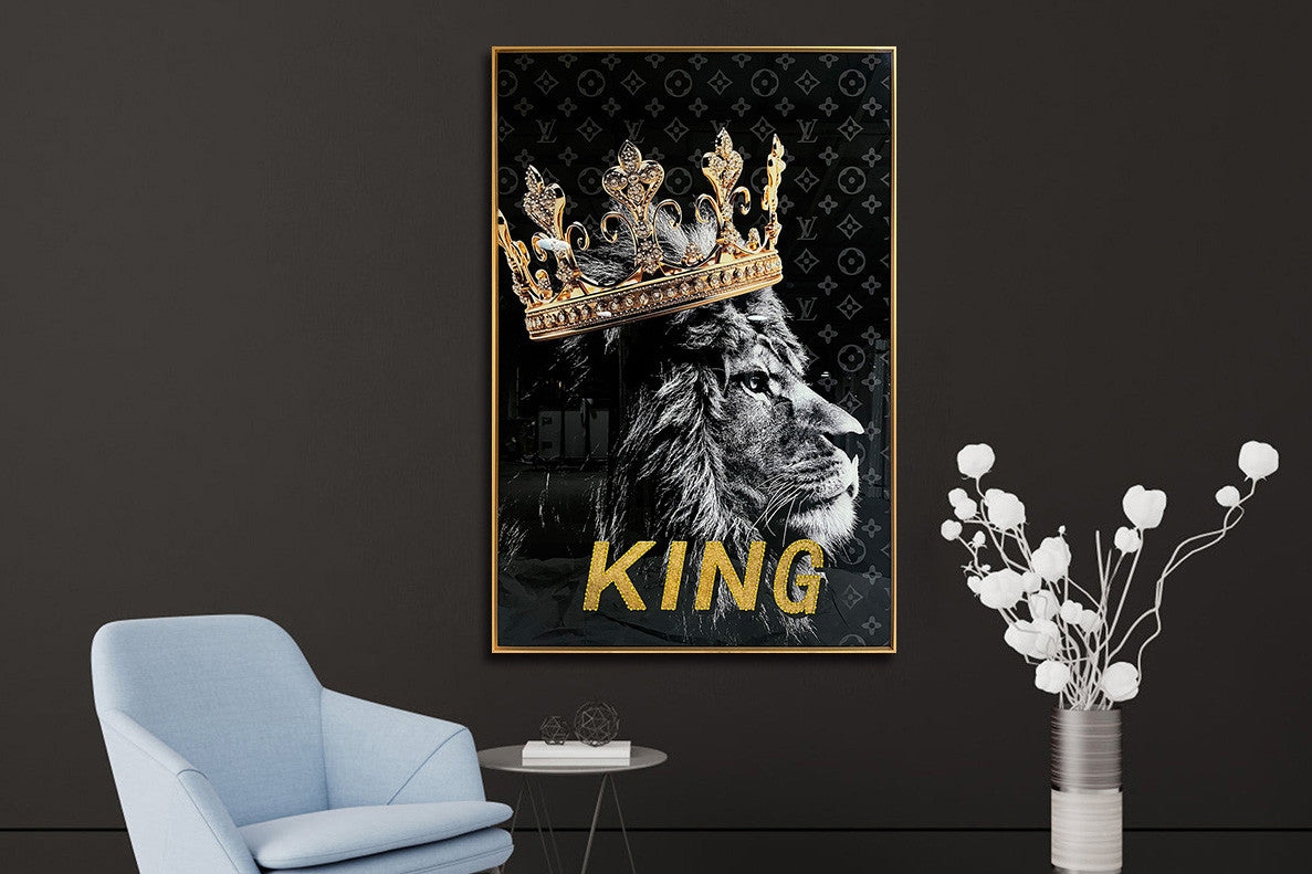 Glasschilderij met kristallen en lijst Leeuw met kroon 80x120 cm (Magazijn sale)