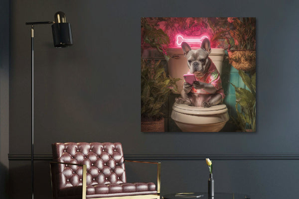 Glasschilderij  hond op de wc 80x80 cm