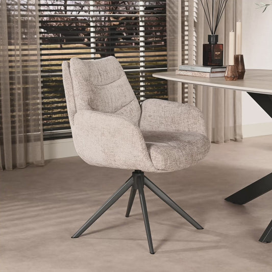 Armstoel lounge met draaifunctie.  Rich zandkleur stof