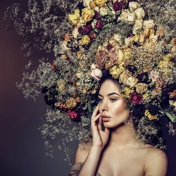 Glasschilderij vrouw/bloemen 80x80 cm