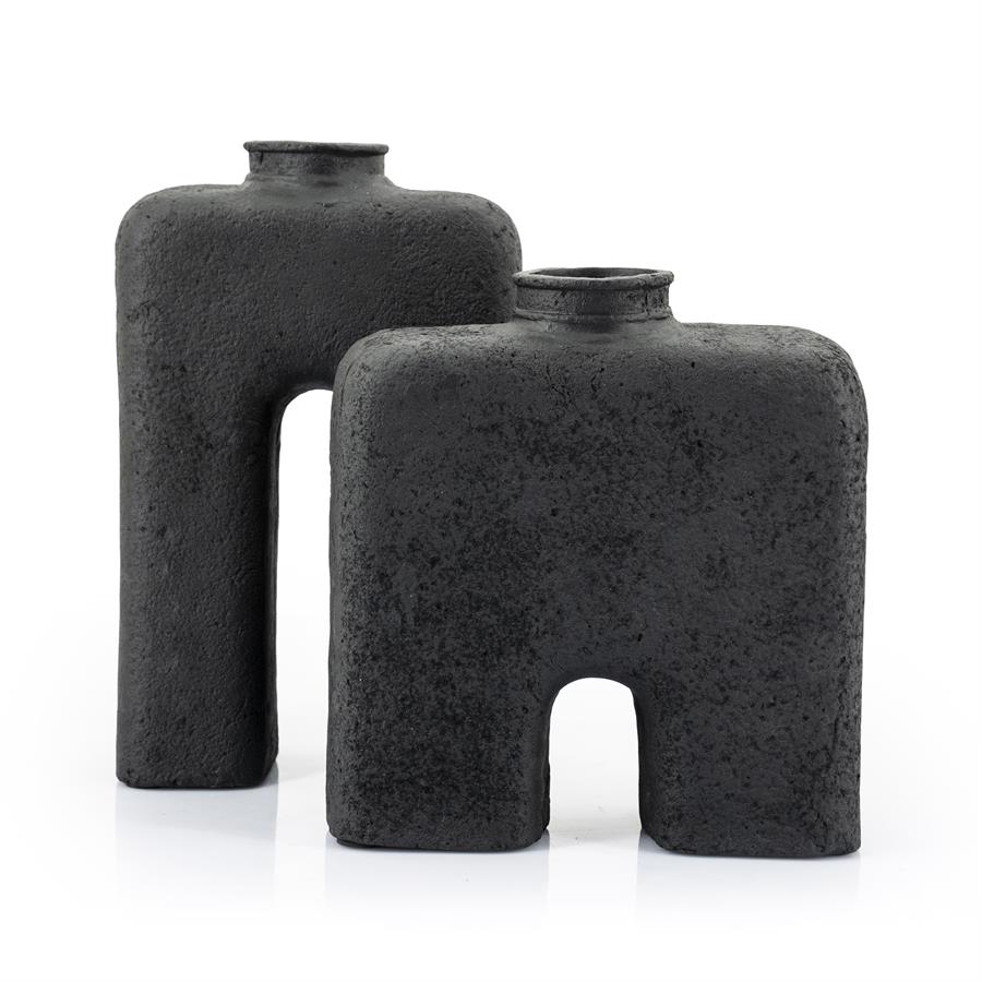 By-Boo vaas Arc small - zwart