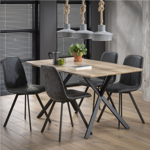 Magazijnuitverkoop Eetkamertafel ovaal vormig 160x90 cm  - leverbaar in 2 kleuren