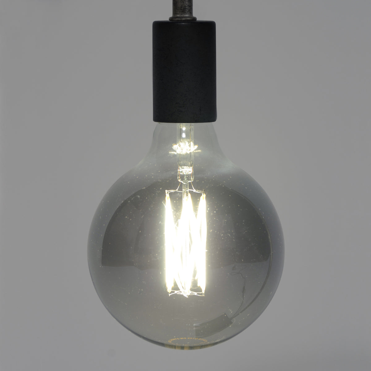 Lichtbron LED bol Ø12,5 - E27 6W smoke grey